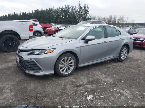 4T1C11AK0RU874625 2024 TOYOTA CAMRY - Image 2