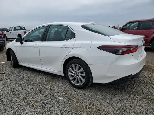 4T1C11AK0RU881087 2024 TOYOTA CAMRY - Image 2