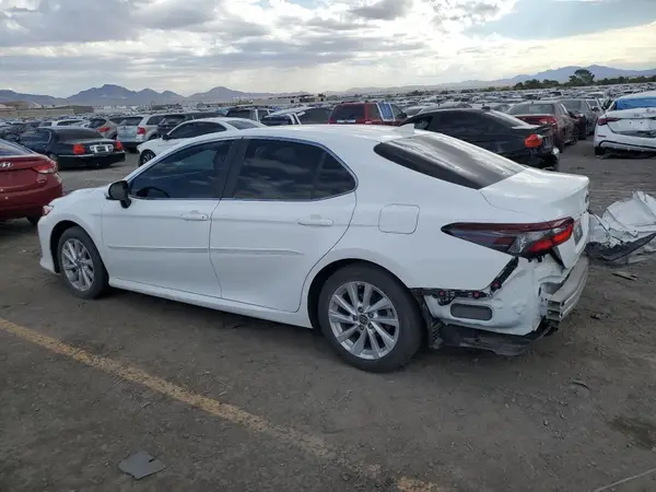 4T1C11AK0RU884085 2024 TOYOTA CAMRY - Image 2