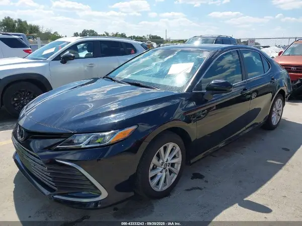 4T1C11AK0RU906585 2024 TOYOTA CAMRY - Image 2
