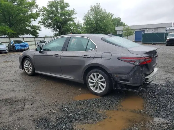 4T1C11AK0RU906733 2024 TOYOTA CAMRY - Image 2