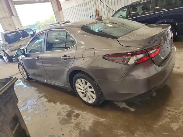 4T1C11AK0RU906750 2024 TOYOTA CAMRY - Image 2