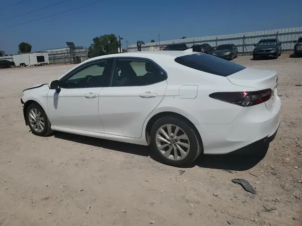 4T1C11AK0RU907297 2024 TOYOTA CAMRY - Image 2