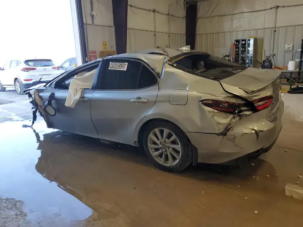 4T1C11AK0RU911611 2024 TOYOTA CAMRY - Image 2