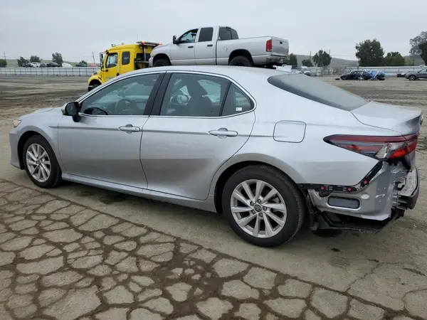 4T1C11AK0RU920289 2024 TOYOTA CAMRY - Image 2