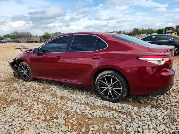 4T1C11AK1LU320503 2020 TOYOTA CAMRY - Image 2