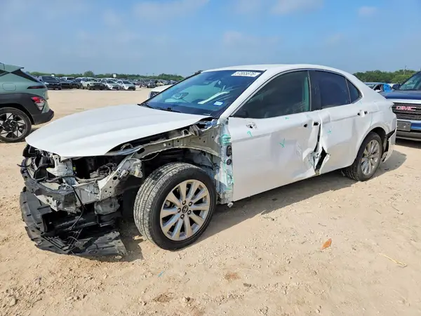 4T1C11AK1LU325250 2020 TOYOTA CAMRY - Image 1