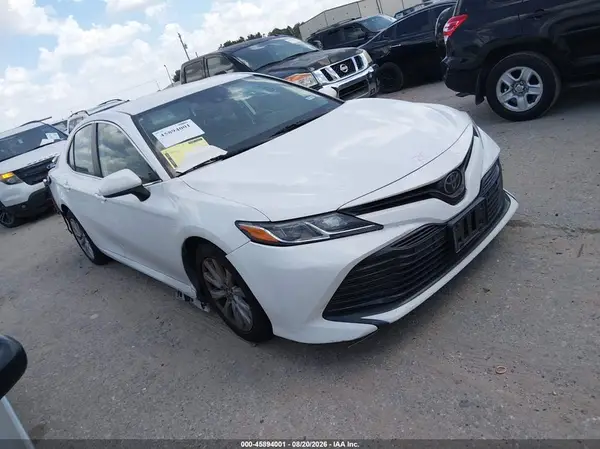 4T1C11AK1LU333980 2020 TOYOTA CAMRY - Image 1