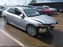 4T1C11AK1LU337687 2020 TOYOTA CAMRY