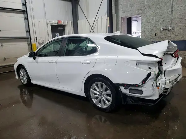 4T1C11AK1LU343828 2020 TOYOTA CAMRY - Image 2