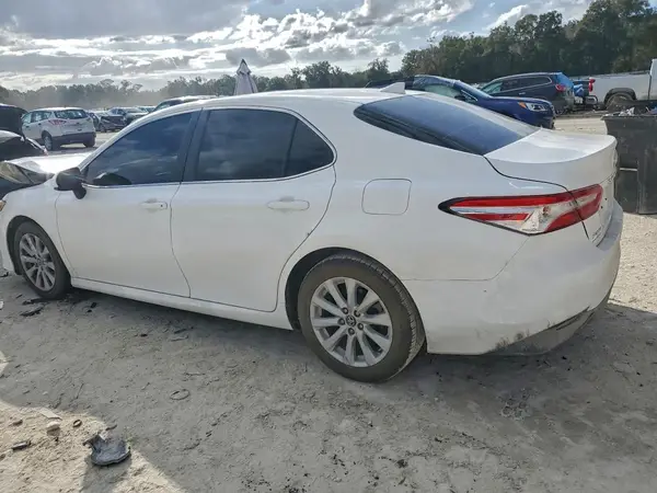4T1C11AK1LU344638 2020 TOYOTA CAMRY - Image 2