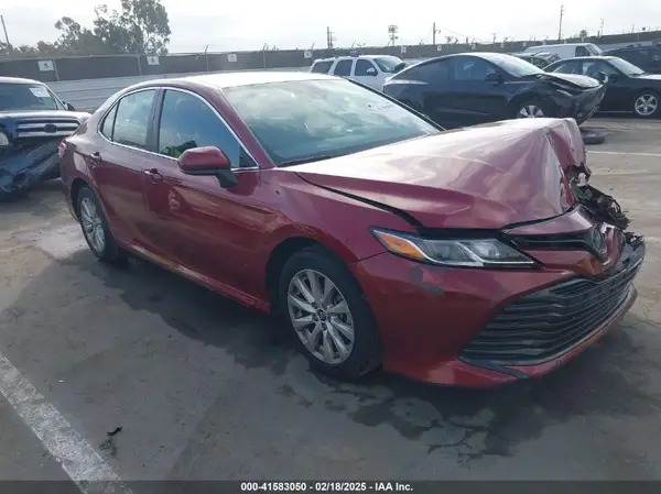 4T1C11AK1LU344865 2020 TOYOTA CAMRY - Image 1