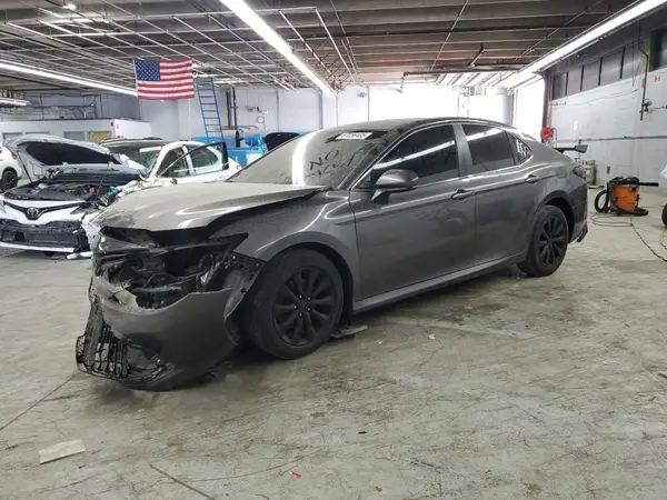 4T1C11AK1LU348463 2020 TOYOTA CAMRY - Image 1