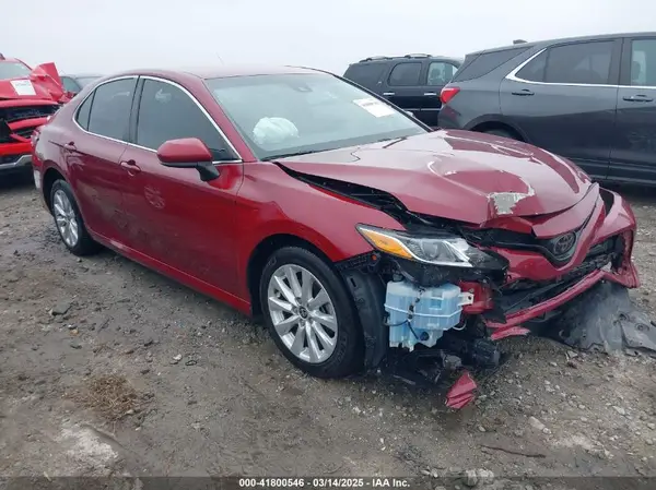 4T1C11AK1LU359477 2020 TOYOTA CAMRY - Image 1