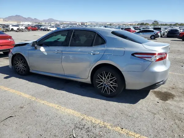 4T1C11AK1LU362427 2020 TOYOTA CAMRY - Image 2