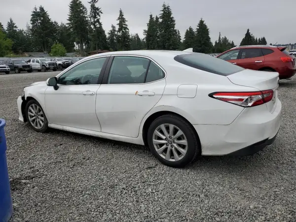 4T1C11AK1LU364064 2020 TOYOTA CAMRY - Image 2