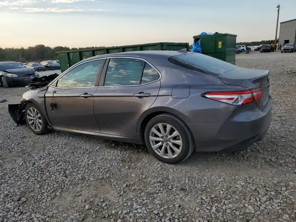 4T1C11AK1LU377977 2020 TOYOTA CAMRY - Image 2
