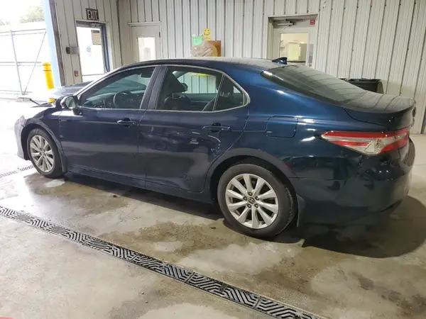 4T1C11AK1LU500161 2020 TOYOTA CAMRY - Image 2