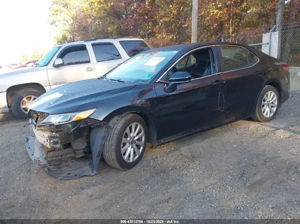 4T1C11AK1LU507465 2020 TOYOTA CAMRY - Image 2