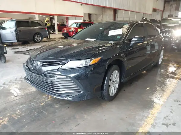 4T1C11AK1LU861874 2020 TOYOTA CAMRY - Image 2