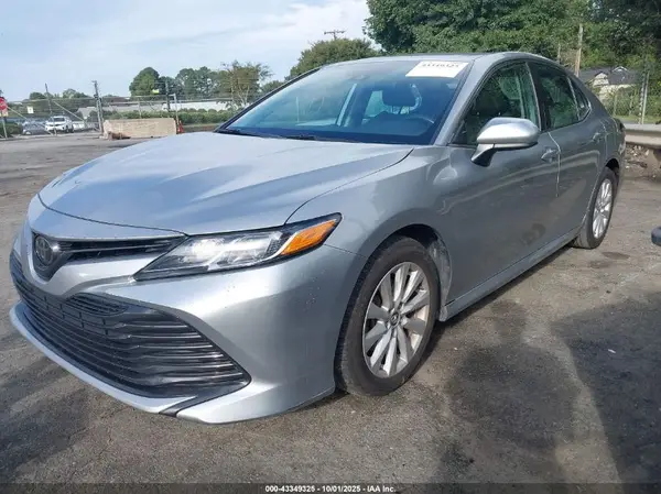 4T1C11AK1LU864841 2020 TOYOTA CAMRY - Image 2