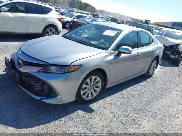 4T1C11AK1LU865391 2020 TOYOTA CAMRY - Image 2