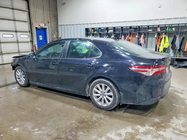 4T1C11AK1LU870672 2020 TOYOTA CAMRY - Image 2