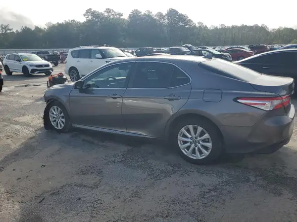 4T1C11AK1LU875130 2020 TOYOTA CAMRY - Image 2