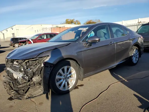 4T1C11AK1LU877508 2020 TOYOTA CAMRY - Image 1