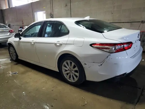 4T1C11AK1LU886631 2020 TOYOTA CAMRY - Image 2