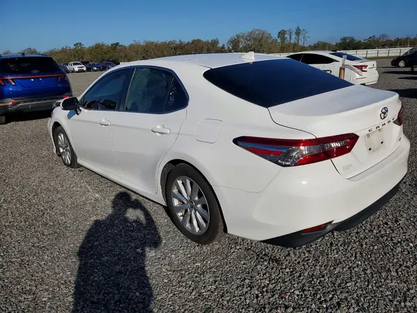 4T1C11AK1LU899377 2020 TOYOTA CAMRY - Image 2