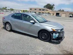 4T1C11AK1LU901886 2020 TOYOTA CAMRY