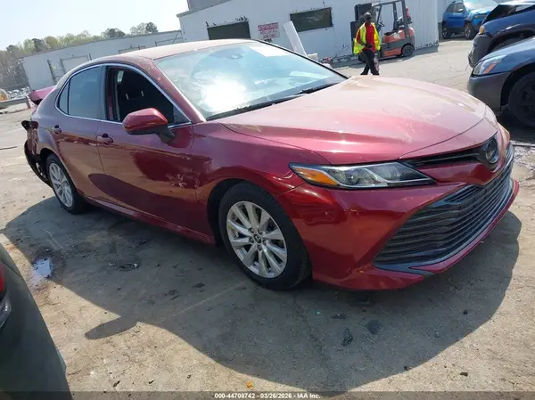 4T1C11AK1LU906845 2020 TOYOTA CAMRY - Image 1