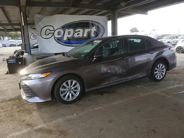 4T1C11AK1LU919692 2020 TOYOTA CAMRY - Image 1