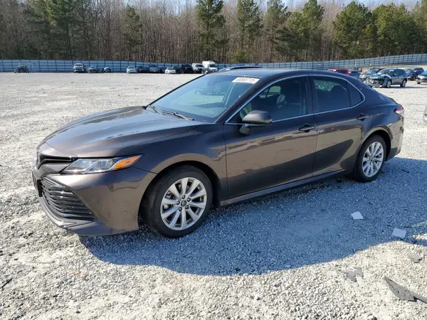 4T1C11AK1LU935648 2020 TOYOTA CAMRY - Image 1