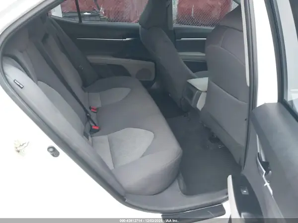 4T1C11AK1LU935682 2020 TOYOTA CAMRY - Image 8