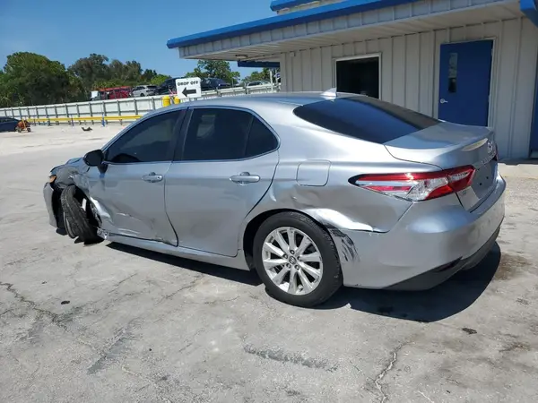 4T1C11AK1LU937156 2020 TOYOTA CAMRY - Image 2