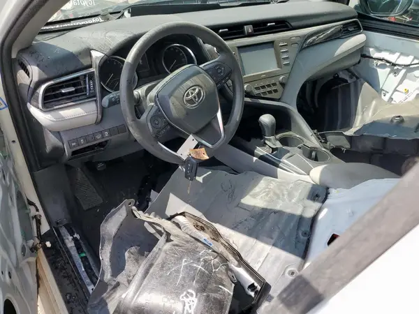 4T1C11AK1LU937321 2020 TOYOTA CAMRY - Image 8