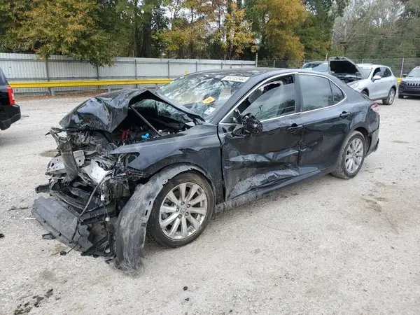 4T1C11AK1LU960520 2020 TOYOTA CAMRY - Image 1