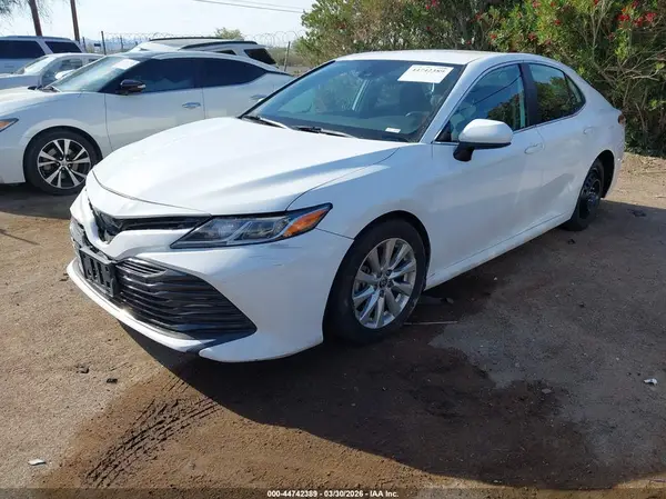 4T1C11AK1LU963336 2020 TOYOTA CAMRY - Image 2