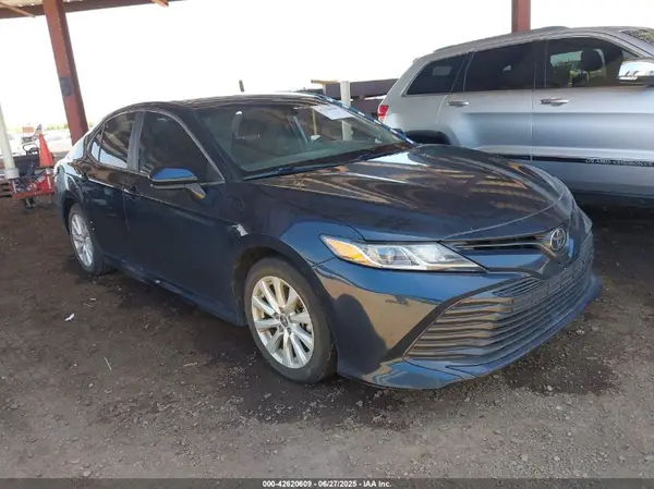 4T1C11AK1LU996711 2020 TOYOTA CAMRY - Image 1