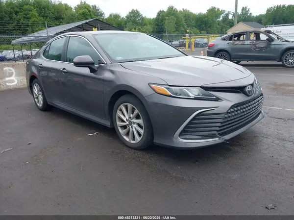4T1C11AK1MU423549 2021 TOYOTA CAMRY - Image 1