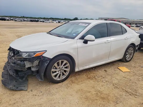 4T1C11AK1MU435989 2021 TOYOTA CAMRY - Image 1