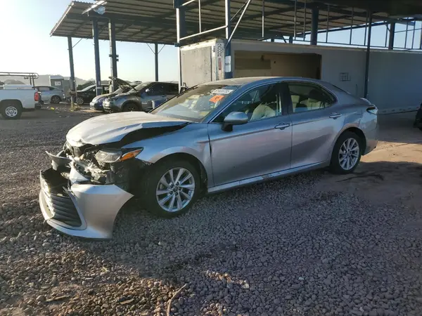 4T1C11AK1MU445583 2021 TOYOTA CAMRY - Image 1