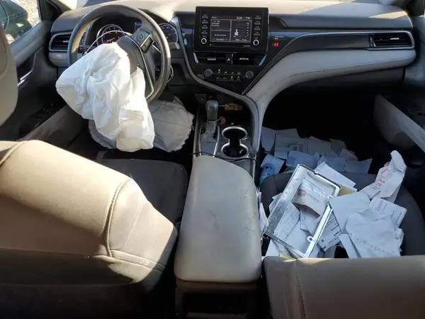 4T1C11AK1MU445583 2021 TOYOTA CAMRY - Image 8