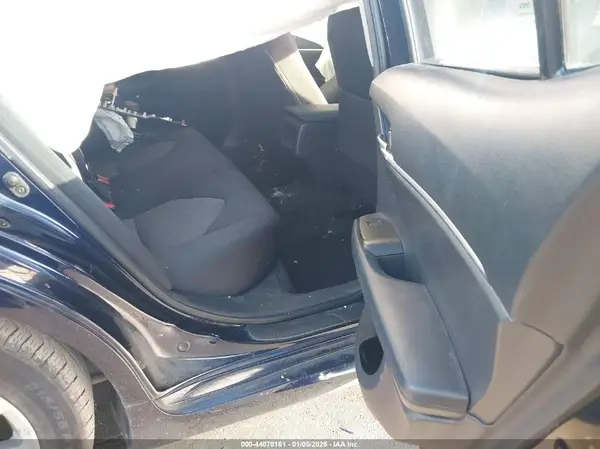 4T1C11AK1MU446216 2021 TOYOTA CAMRY - Image 8