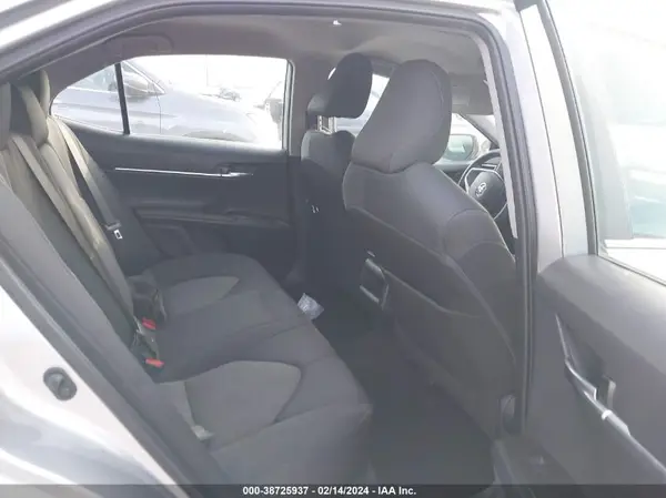 4T1C11AK1MU453909 2021 TOYOTA CAMRY - Image 8