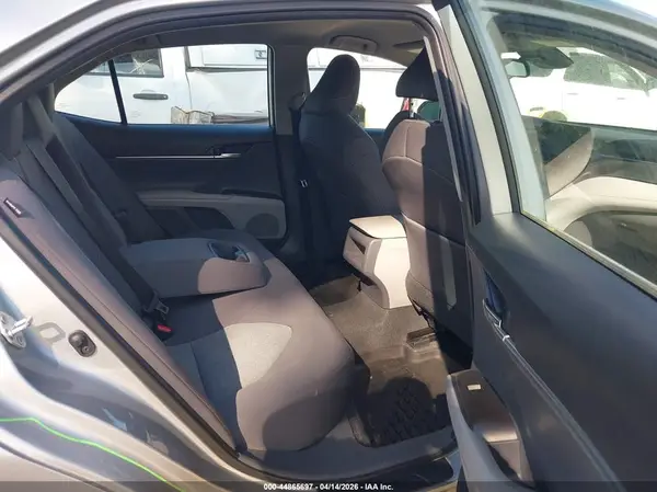 4T1C11AK1MU458818 2021 TOYOTA CAMRY - Image 8