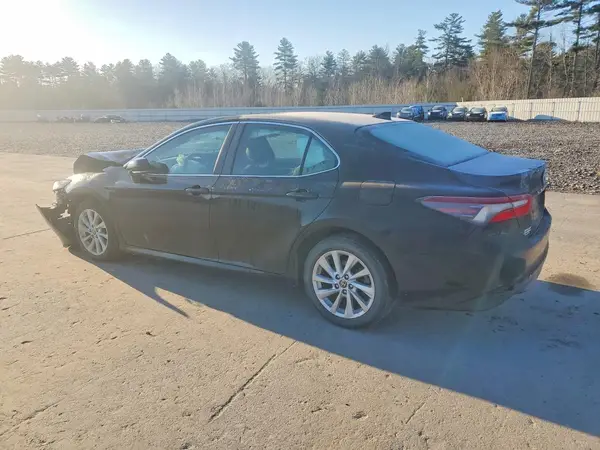 4T1C11AK1MU464411 2021 TOYOTA CAMRY - Image 2