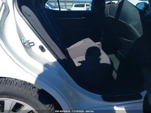 4T1C11AK1MU467454 2021 TOYOTA CAMRY - Image 8